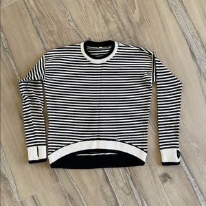 Lululemon Knitted Sweater